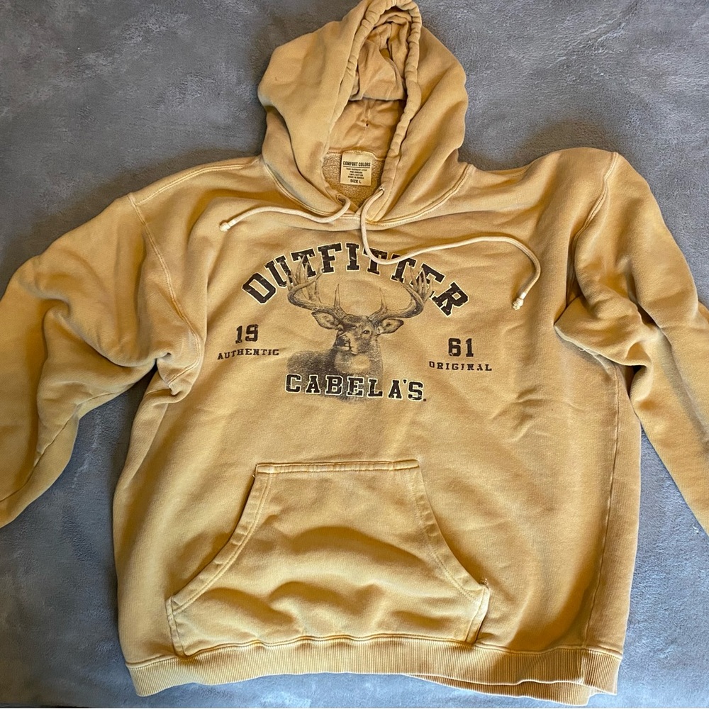 Cabela’s Outfitters Hoodie
